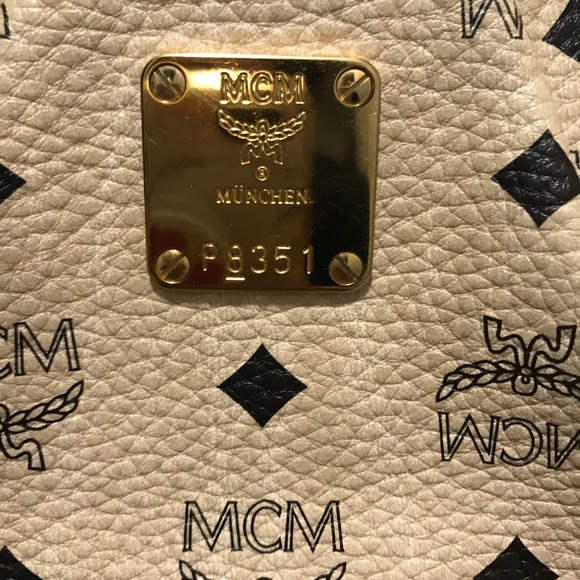 MCM bag🌹 - Picture 2 of 15